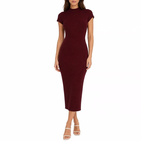 Charlotte Russe Dresses & Skirts - Charlotte Russe Burgundy Ribbed Mock Neck Midi Dress Size M